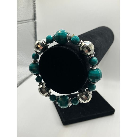 Turquoise Disco Balls Beaded 3 1/8 Inch Around Bracelet! - Picture 4 of 7